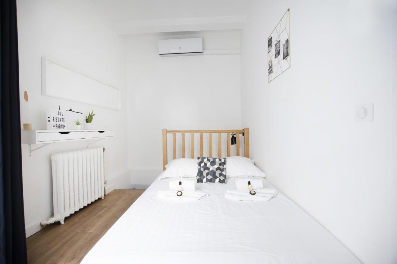 Bel Appartement Idealement Situe - Tour Eiffel Paris Exteriör bild
